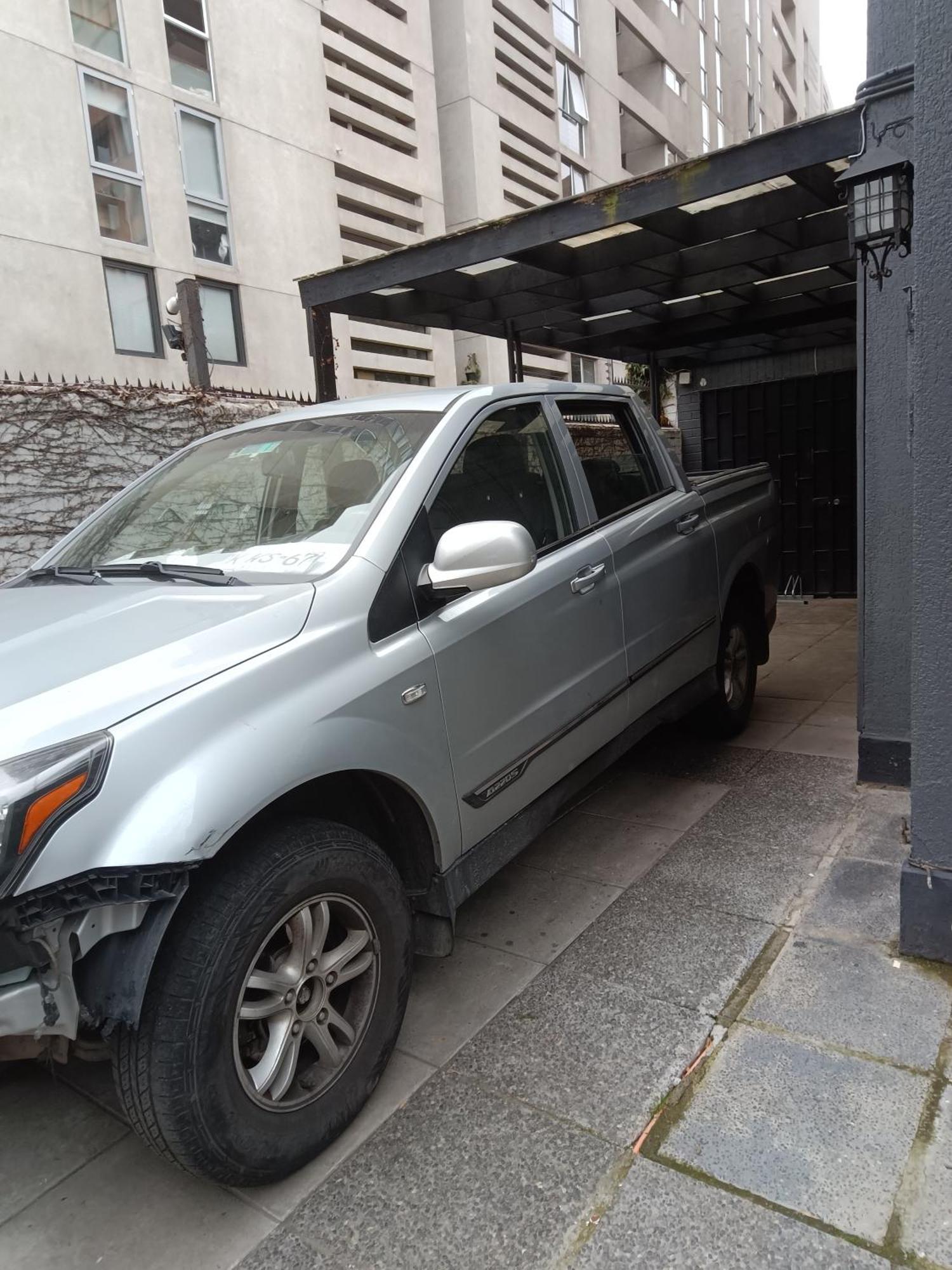 Сasa de vacaciones Casa Vitacura Zona 10 Personas 3 Estacionamientos 3 2 Banos *